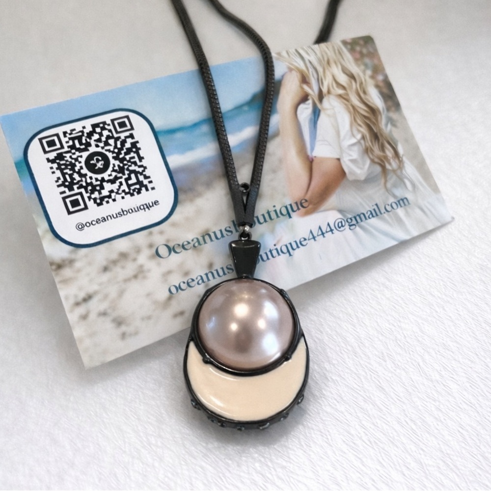 🆕Pearl fusion moon 🌓 moon pendant long necklace